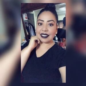 Meet your Posher, Lupita
